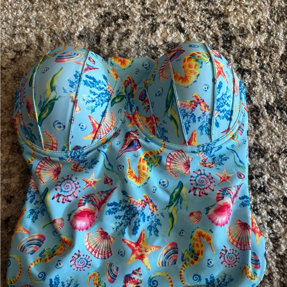 Colorful Sea Life Print Swimsuit Top